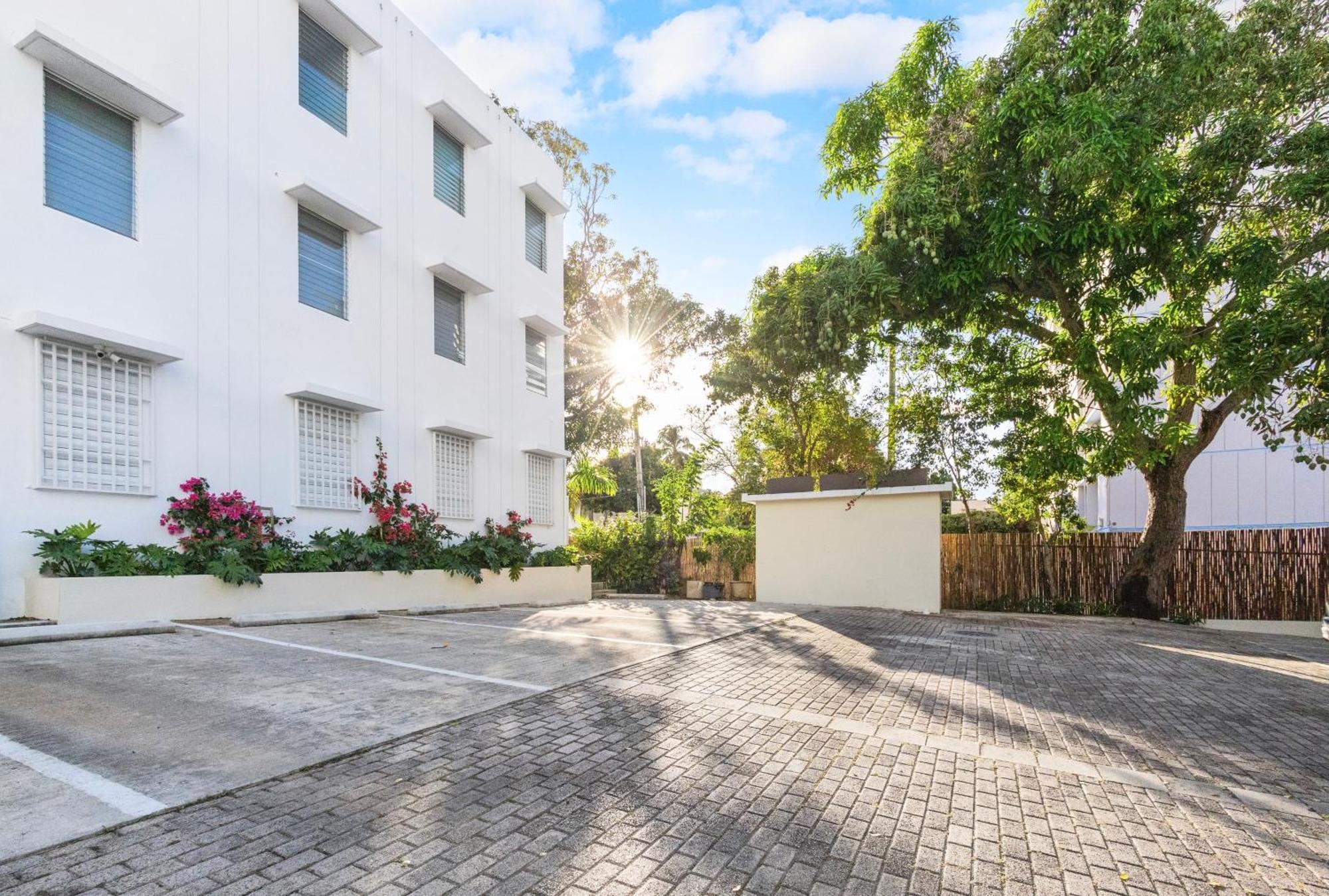 Apartamento Hidden Gem In Miramar- Power Generator- Parking San Juan Exterior foto