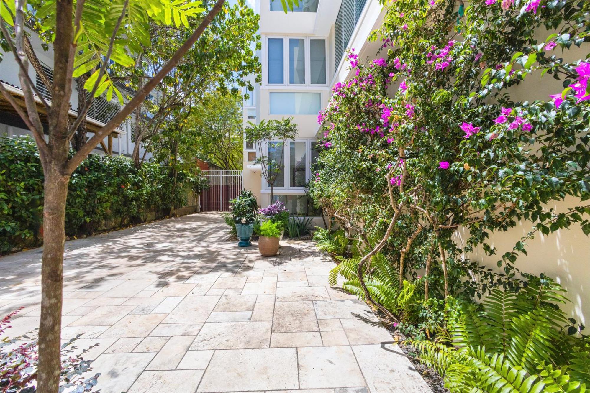 Apartamento Hidden Gem In Miramar- Power Generator- Parking San Juan Exterior foto